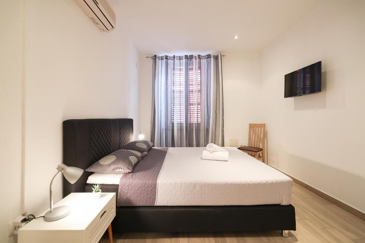 Old Town Donatello Apartment 자다르 외부 사진